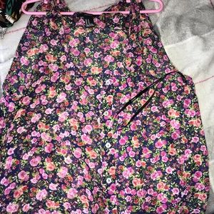 Floral button up tank.